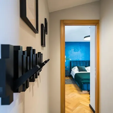 M Penthouse *